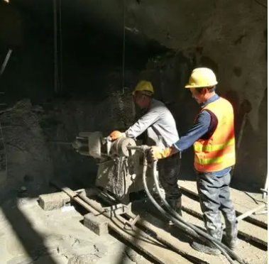 宁津水下抗分散灌浆料特点 水下不分散注浆料介绍